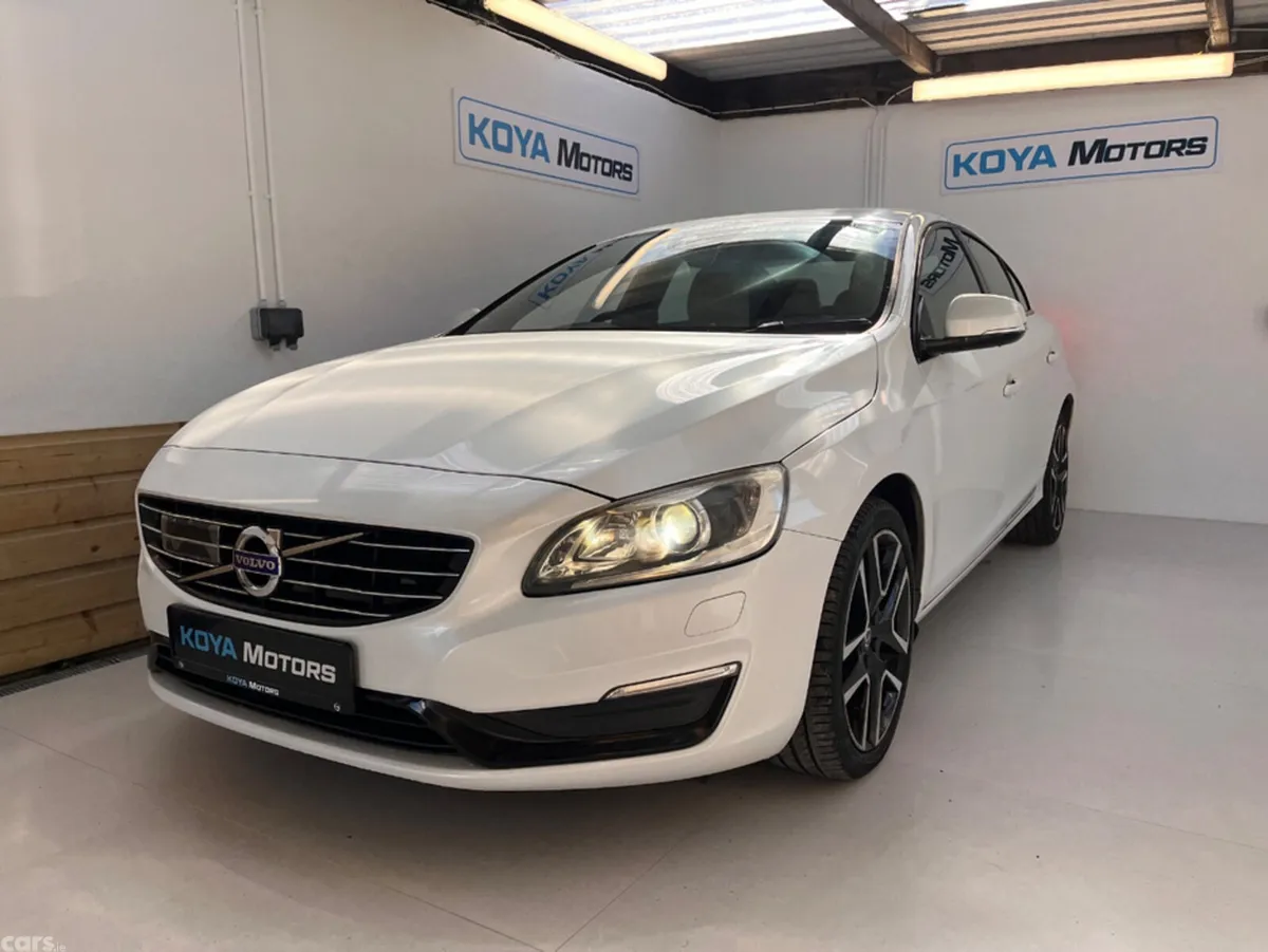 Volvo S60 Saloon, Diesel, 2016, White