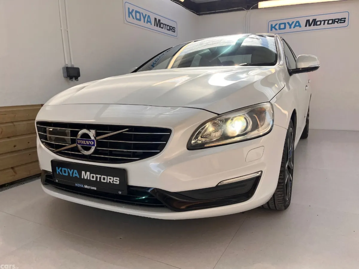 Volvo S60 Saloon, Diesel, 2016, White