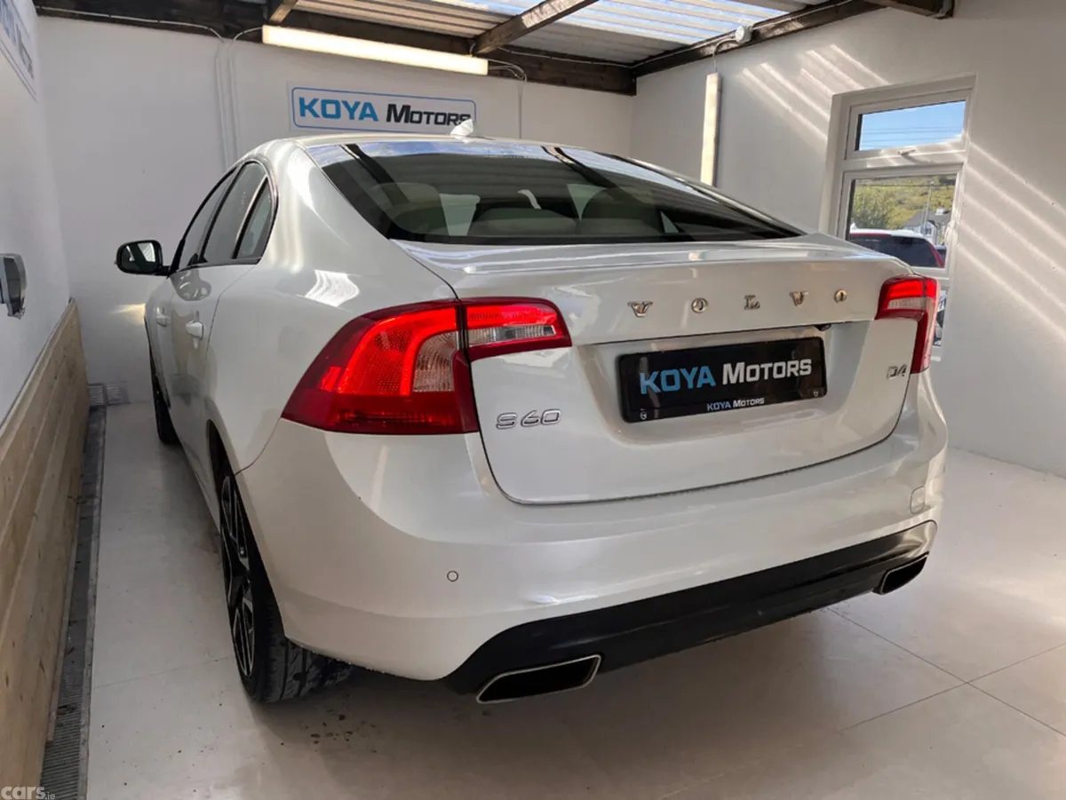 Volvo S60 Saloon, Diesel, 2016, White