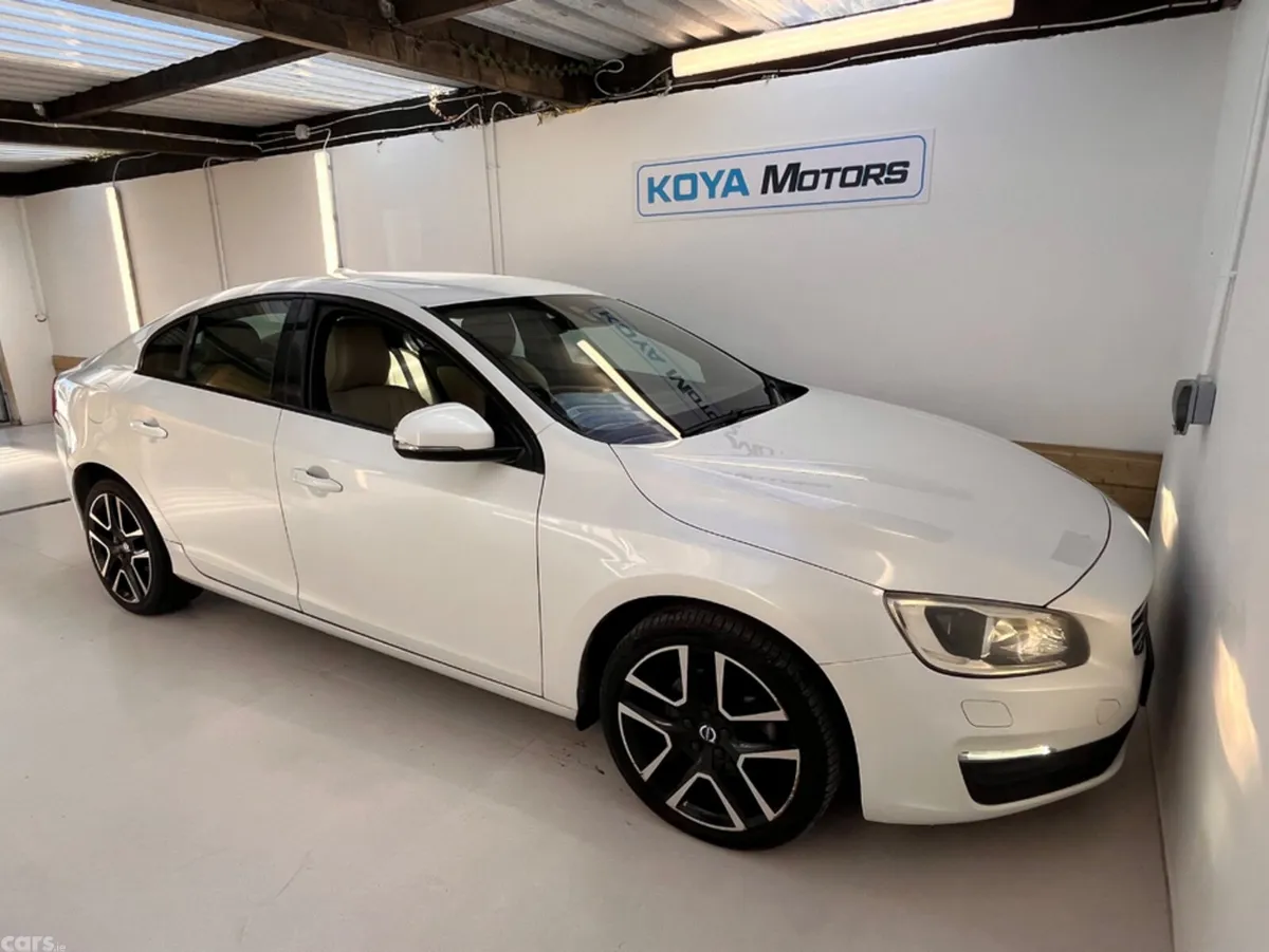 Volvo S60 Saloon, Diesel, 2016, White