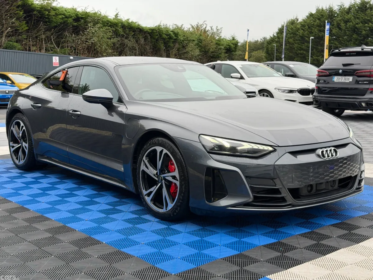Audi e-tron GT quattro Saloon, Electric, 2022, Grey