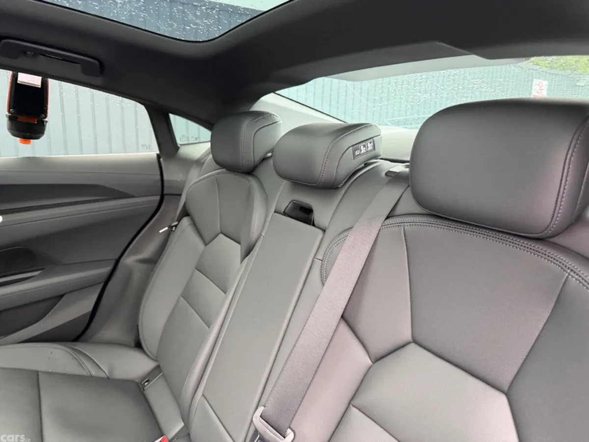 Audi e-tron GT quattro Saloon, Electric, 2022, Grey