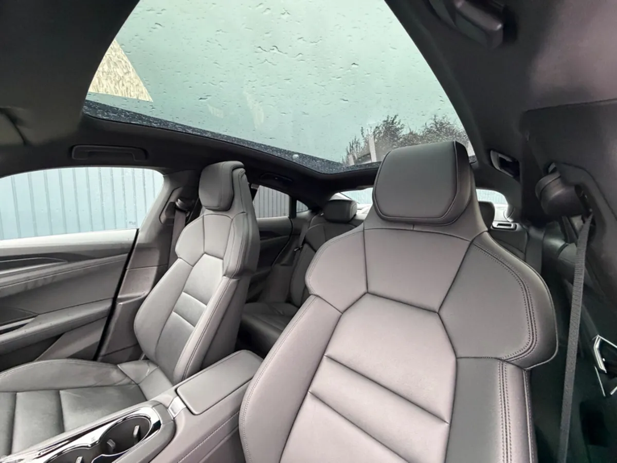 Audi e-tron GT quattro Saloon, Electric, 2022, Grey