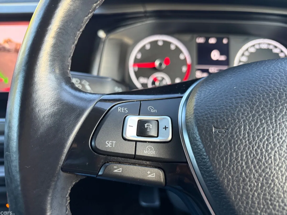 Volkswagen Polo Hatchback, Petrol, 2018, Red