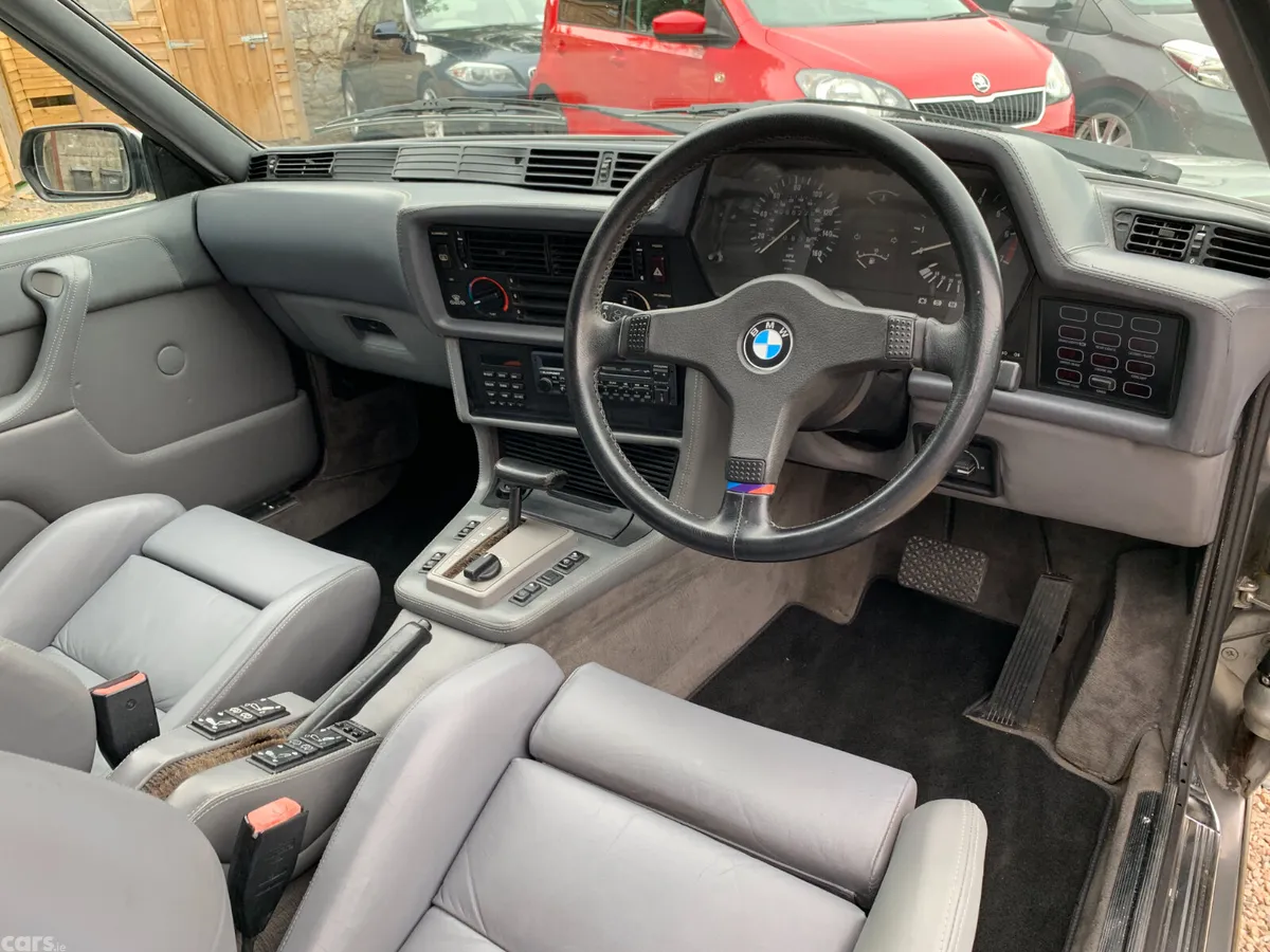 BMW 6-Series Coupe, Petrol, 1988, Grey