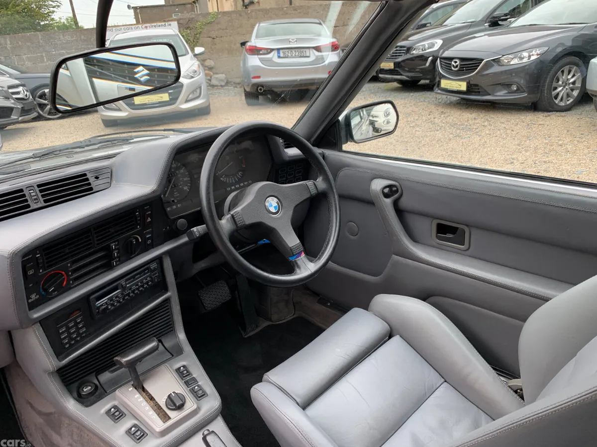 BMW 6-Series Coupe, Petrol, 1988, Grey