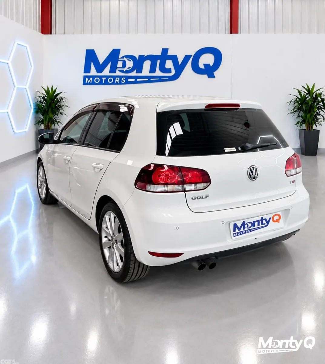 Volkswagen Golf Hatchback, Petrol, 2011, White