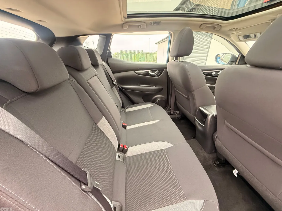 Nissan Qashqai MPV, Diesel, 2020, Blue