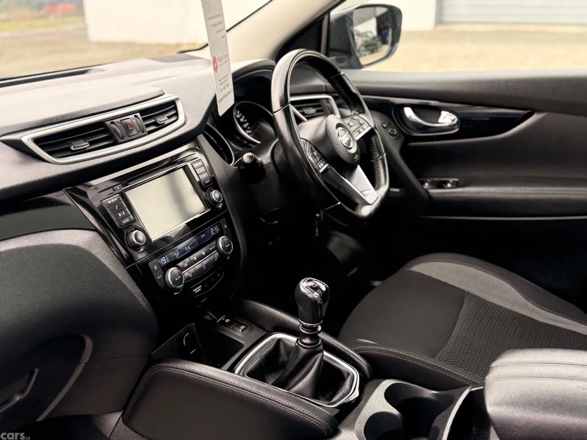 Nissan Qashqai MPV, Diesel, 2020, Blue