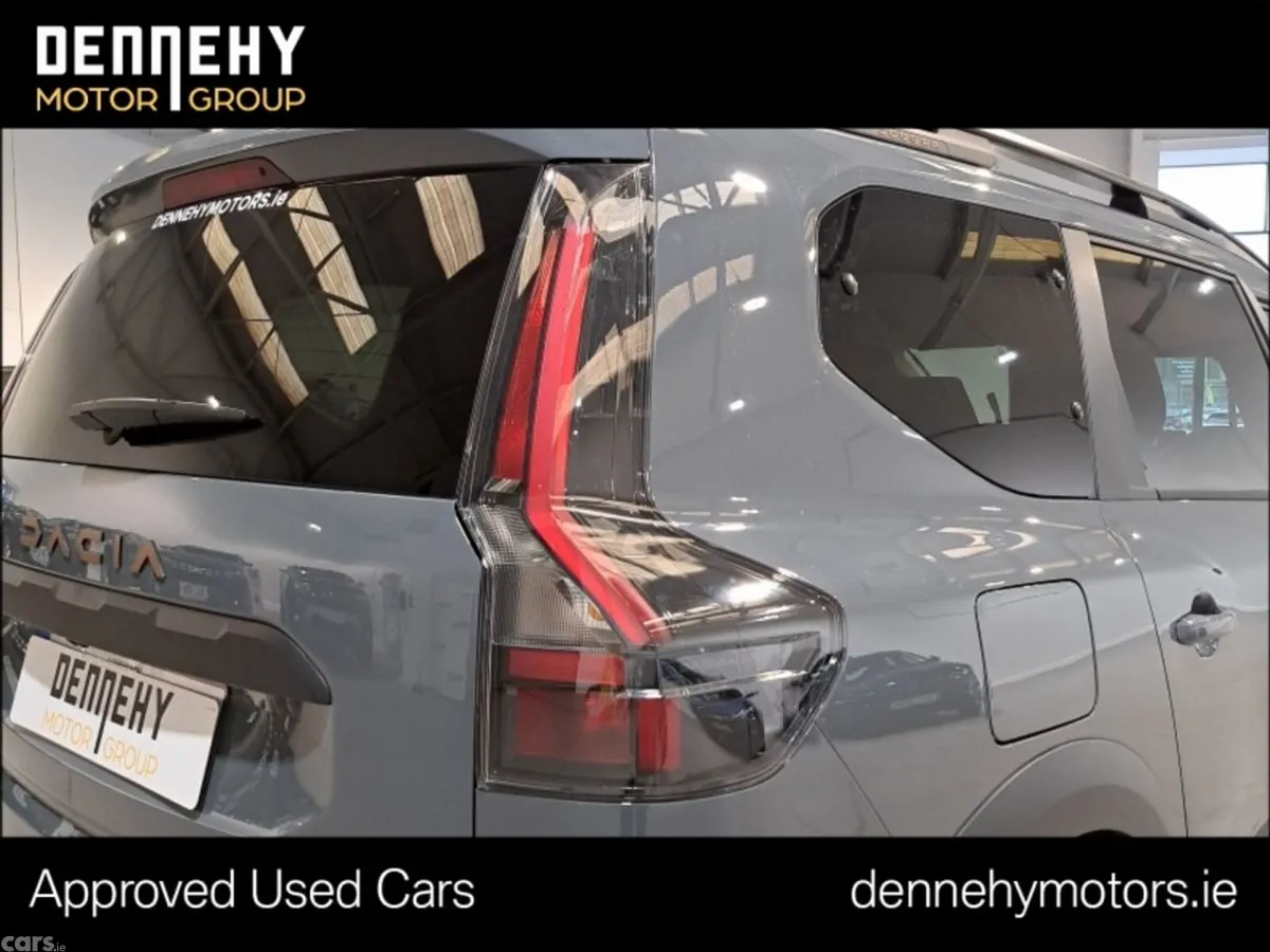 Dacia Jogger MPV, Petrol Hybrid, 2026, Grey