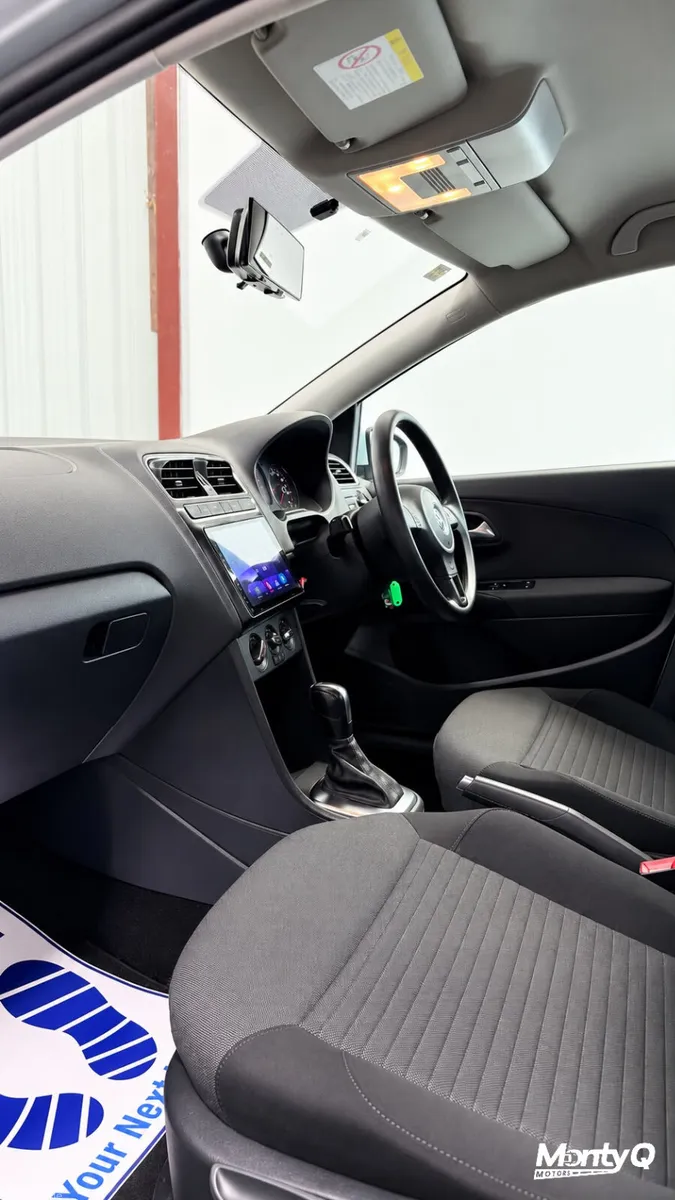 Volkswagen Polo Hatchback, Petrol, 2011, Silver
