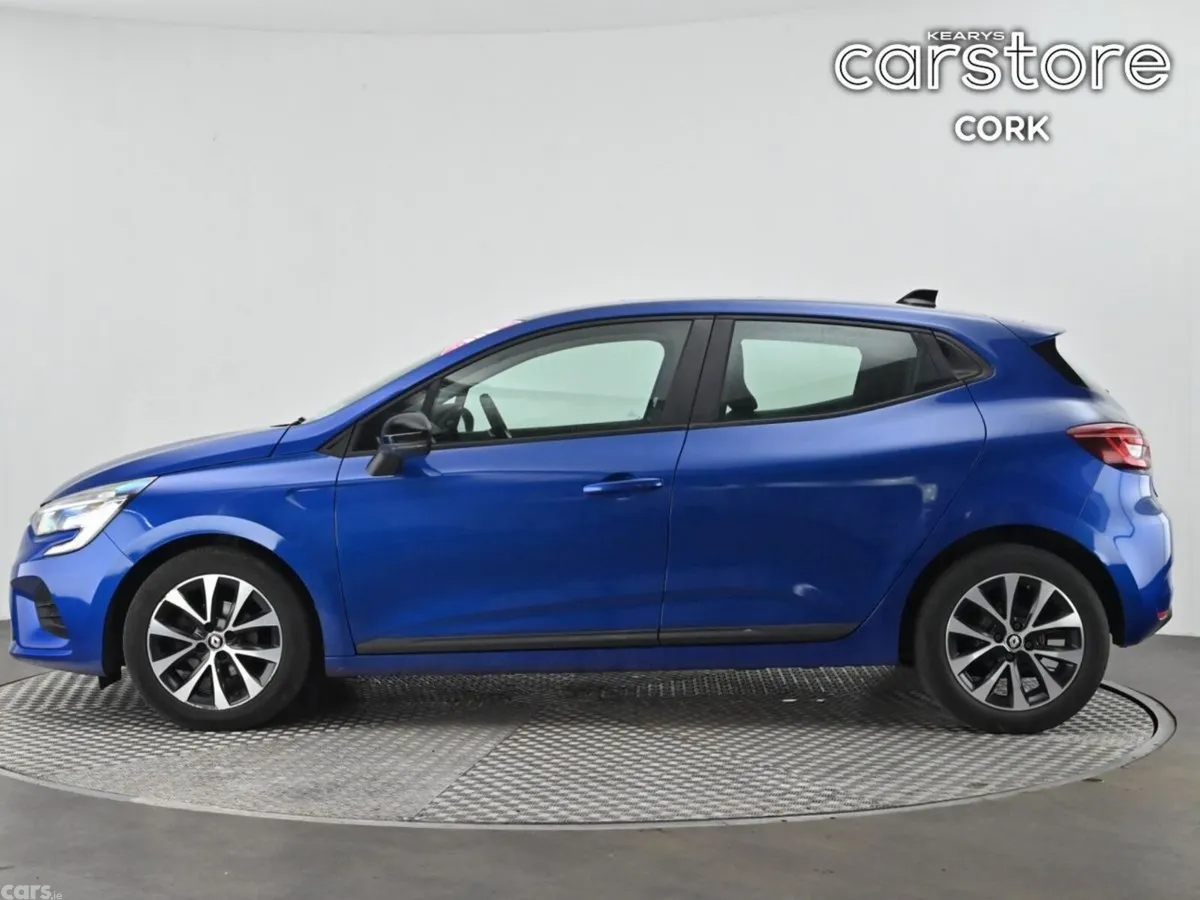 Renault Clio Hatchback, Petrol, 2023, Blue