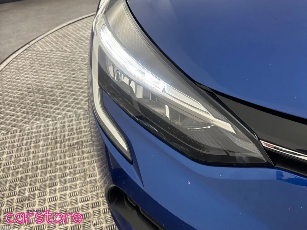 Renault Clio Hatchback, Petrol, 2023, Blue