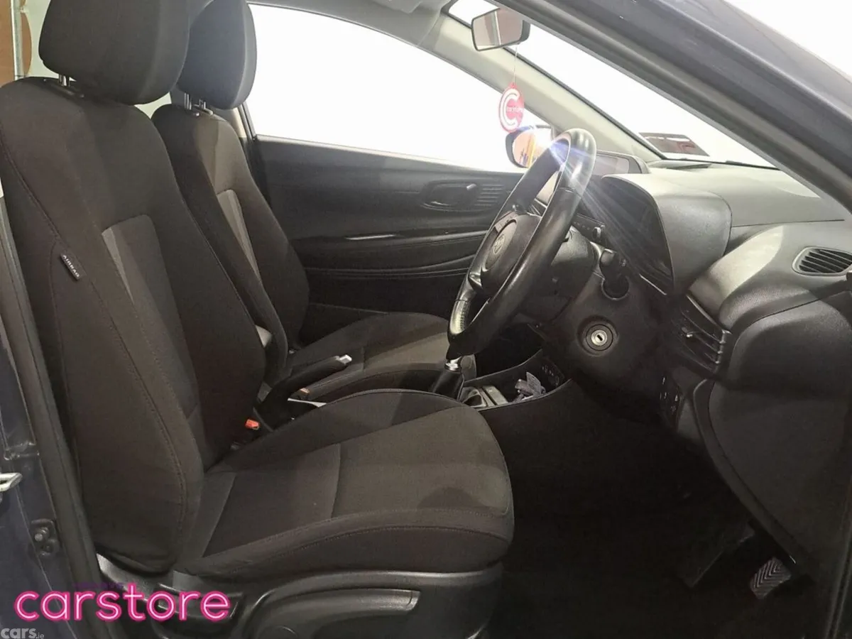 Hyundai i20 Hatchback, Petrol, 2024, Grey
