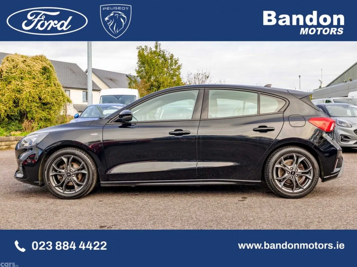 Ford Focus Hatchback, Diesel, 2019, Black