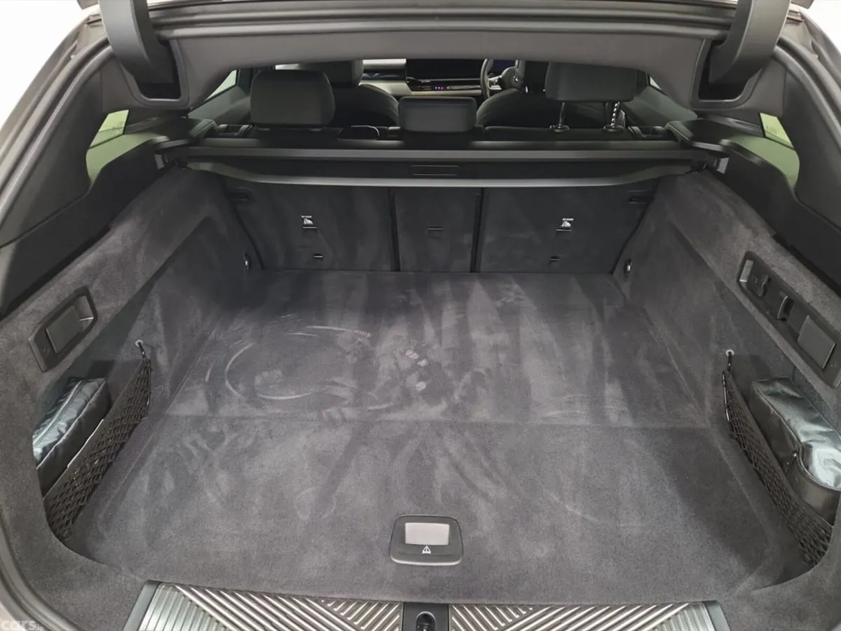 BMW 5-Series Estate, Petrol Hybrid, 2026, Grey