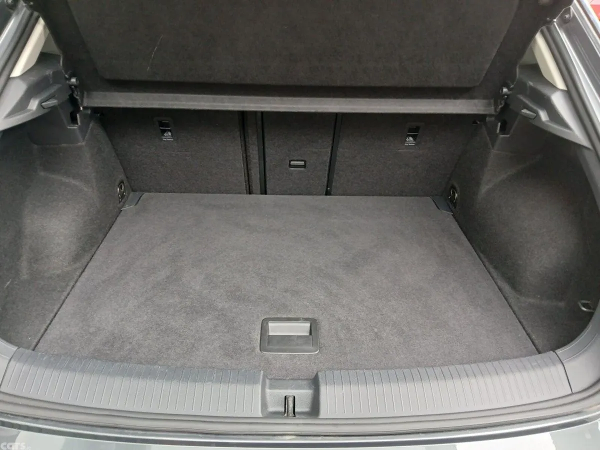 Volkswagen T-Roc SUV, Petrol, 2023, Grey