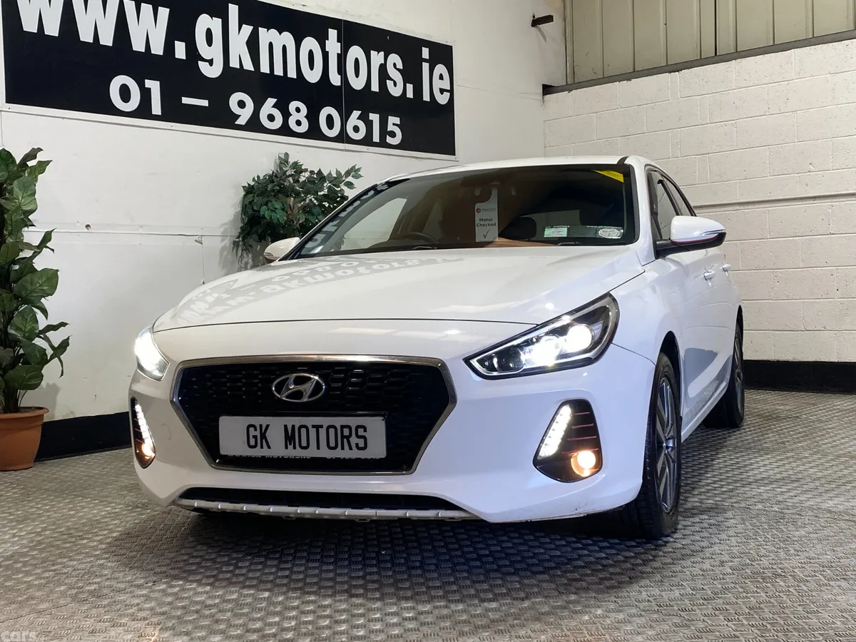 Hyundai i30 Hatchback, Diesel, 2019, White