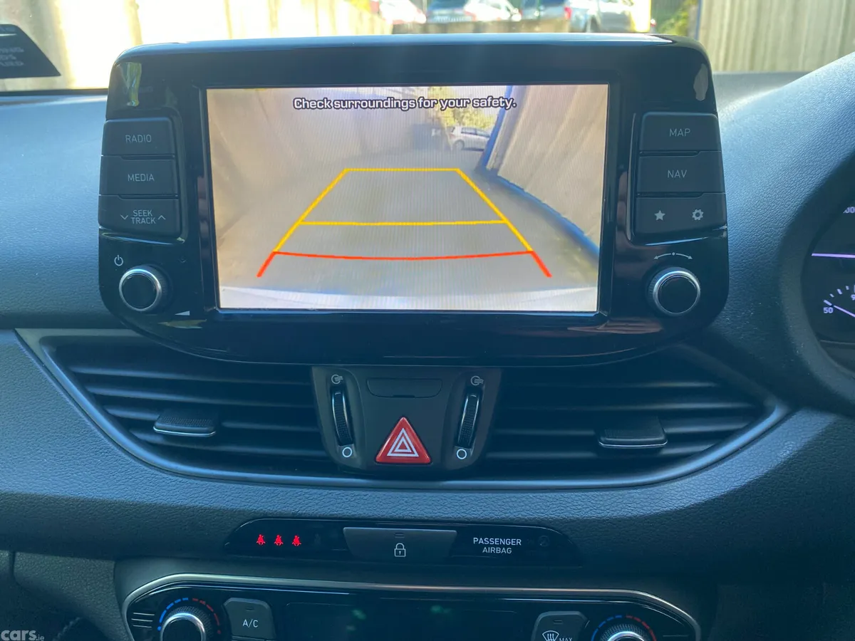 Hyundai i30 Hatchback, Diesel, 2019, White