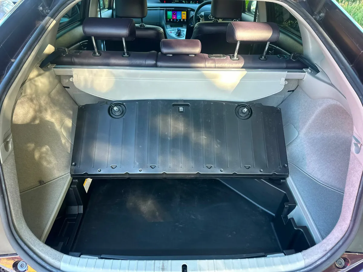 Toyota Prius Hatchback, Petrol Hybrid, 2015, Other
