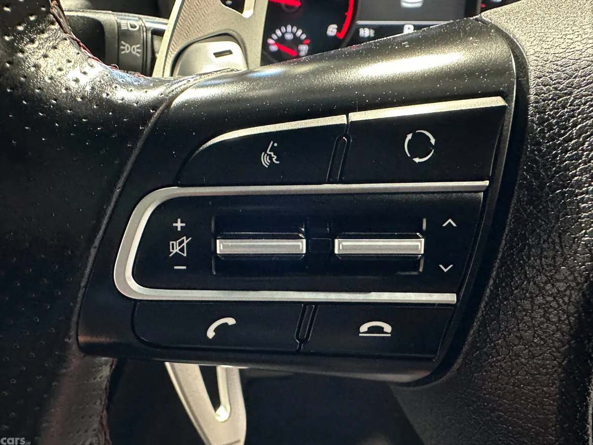 Kia Stinger Hatchback, Diesel, 2019, Red