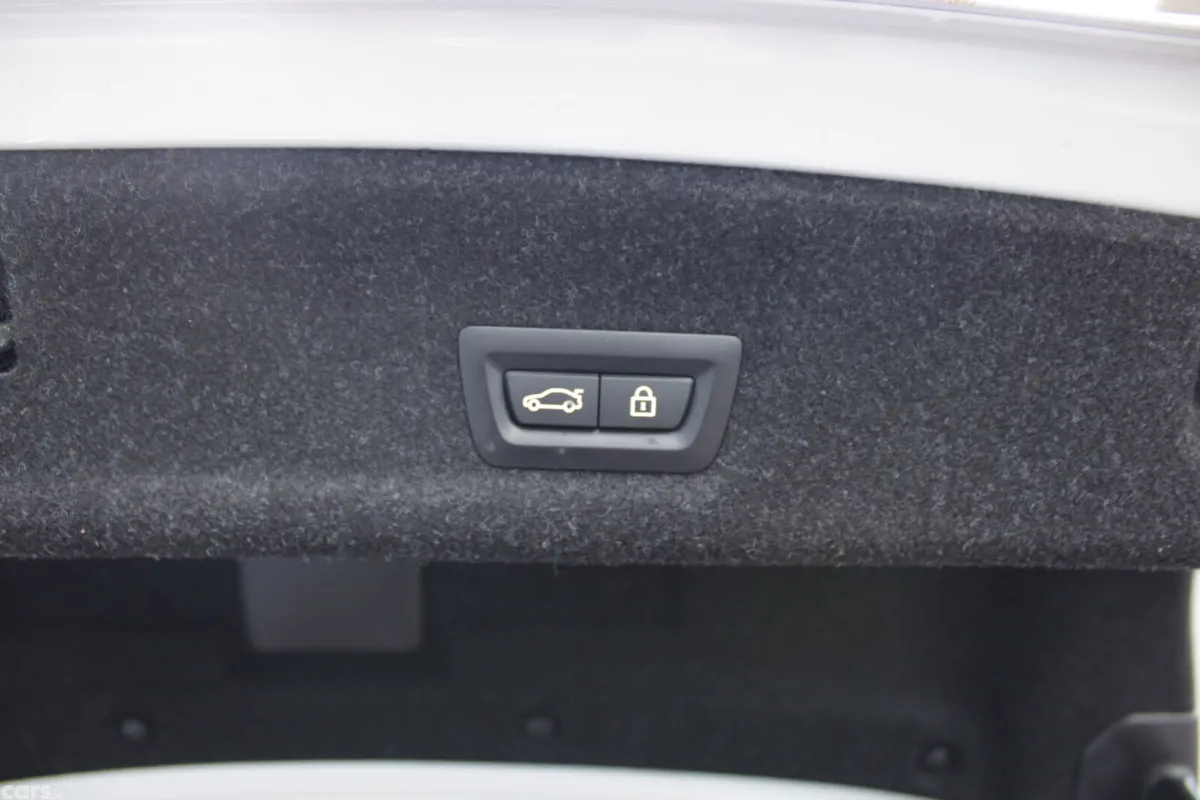 BMW 3-Series Saloon, Diesel, 2021, White