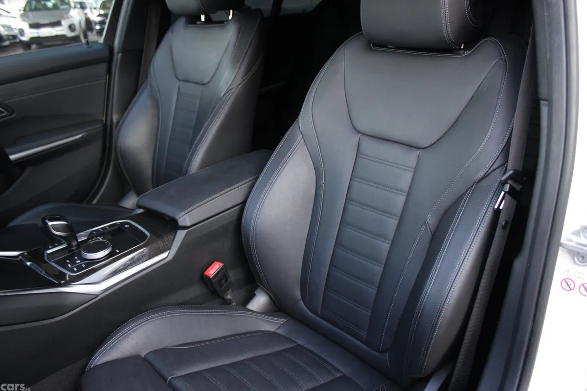 BMW 3-Series Saloon, Diesel, 2021, White