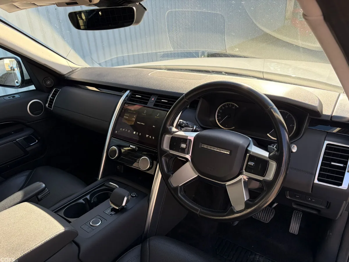 Land Rover Discovery SUV, Diesel, 2022, White