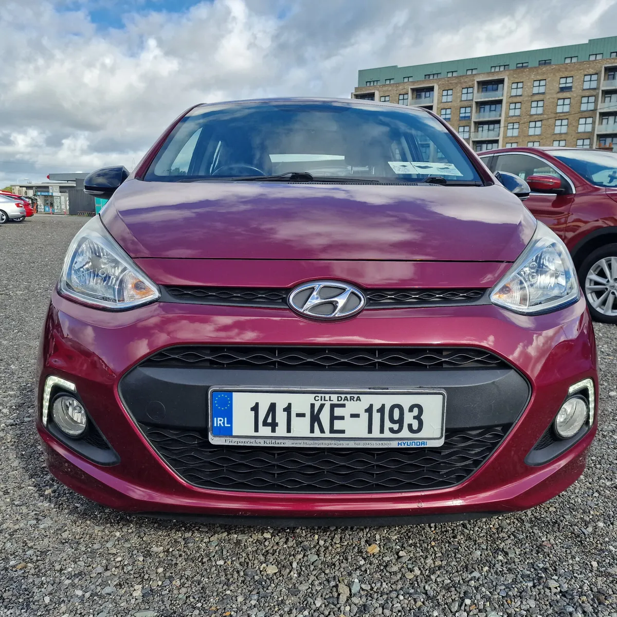 Hyundai i10 Hatchback, Petrol, 2014, Red
