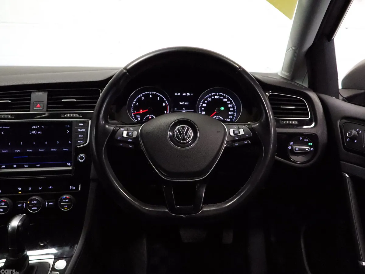 Volkswagen Golf Hatchback, Petrol, 2017, Gold