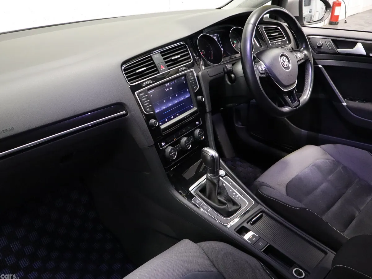 Volkswagen Golf Hatchback, Petrol, 2017, Gold