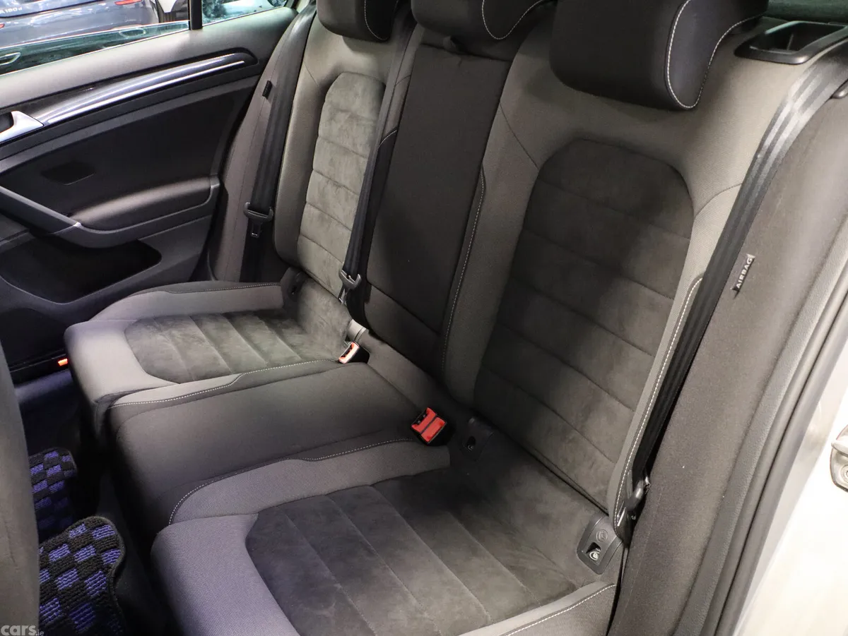 Volkswagen Golf Hatchback, Petrol, 2017, Gold