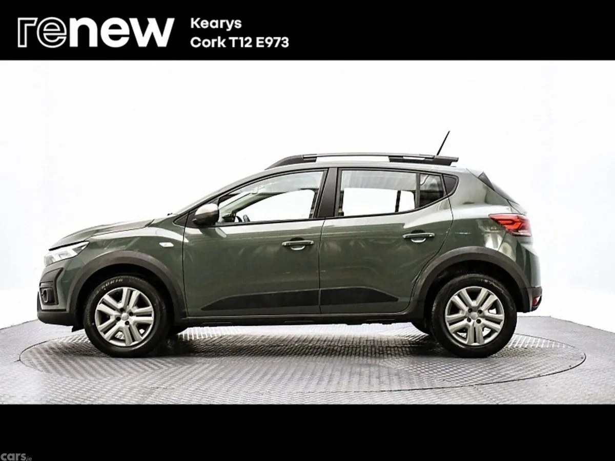 Dacia Sandero Stepway SUV, Petrol, 2024, Green