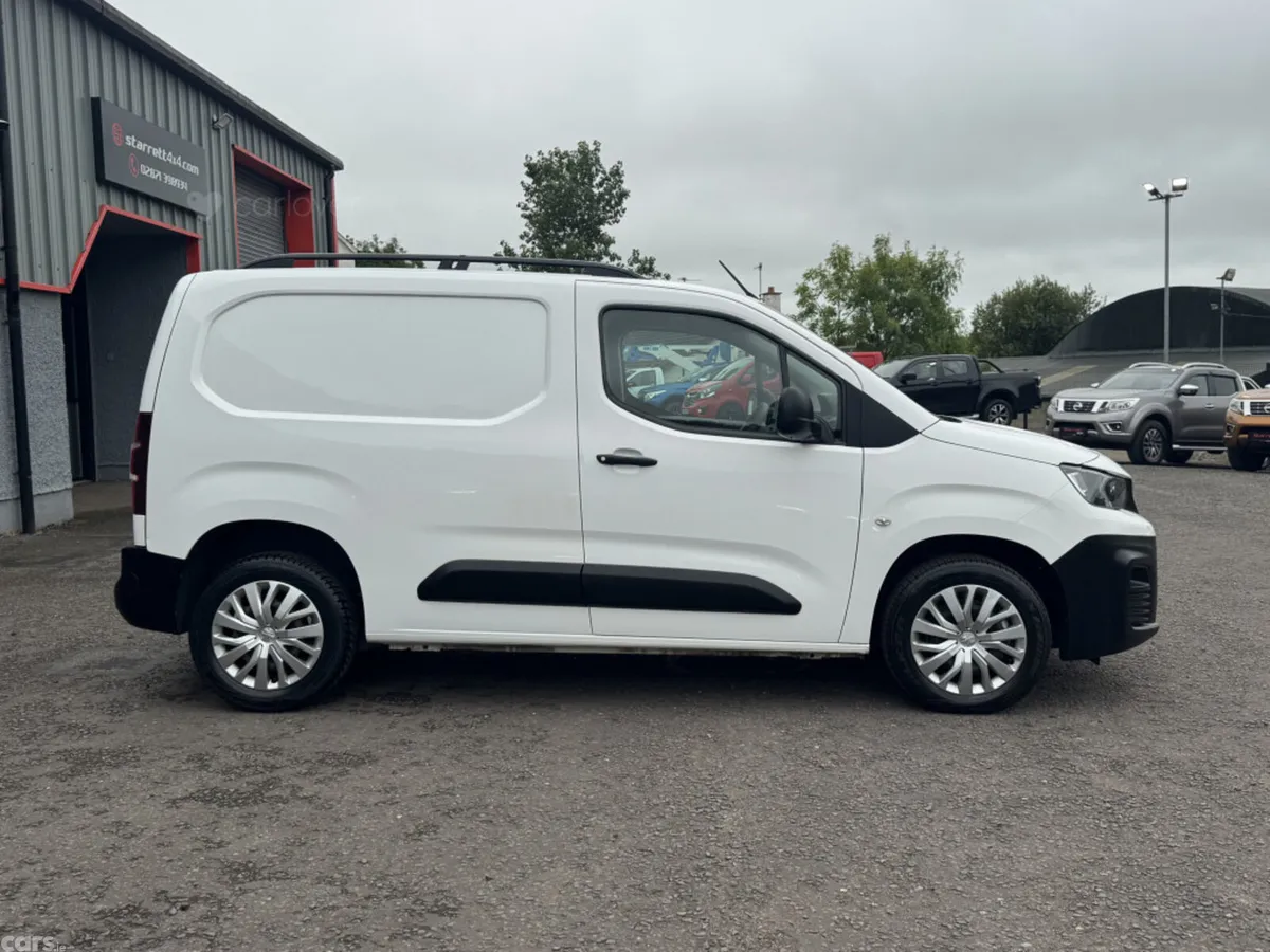 Peugeot Partner MPV, Diesel, 2019, White