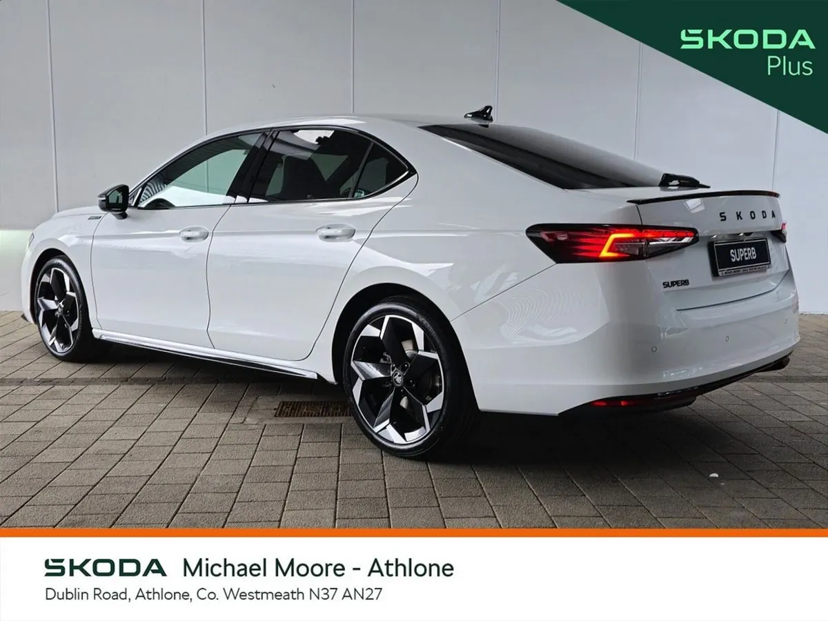 Skoda Superb Saloon, Diesel, 2027, White