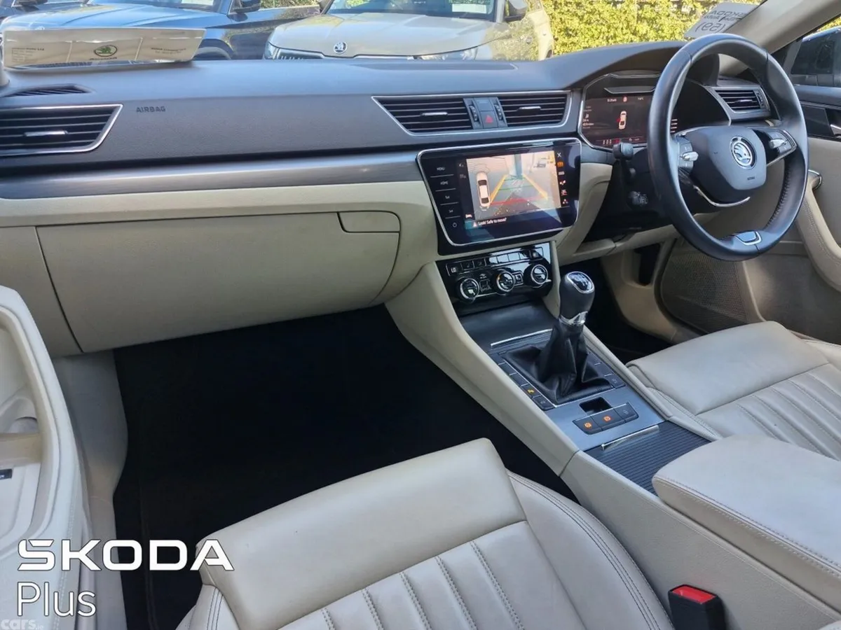 Skoda Superb Saloon, Petrol, 2023, Black