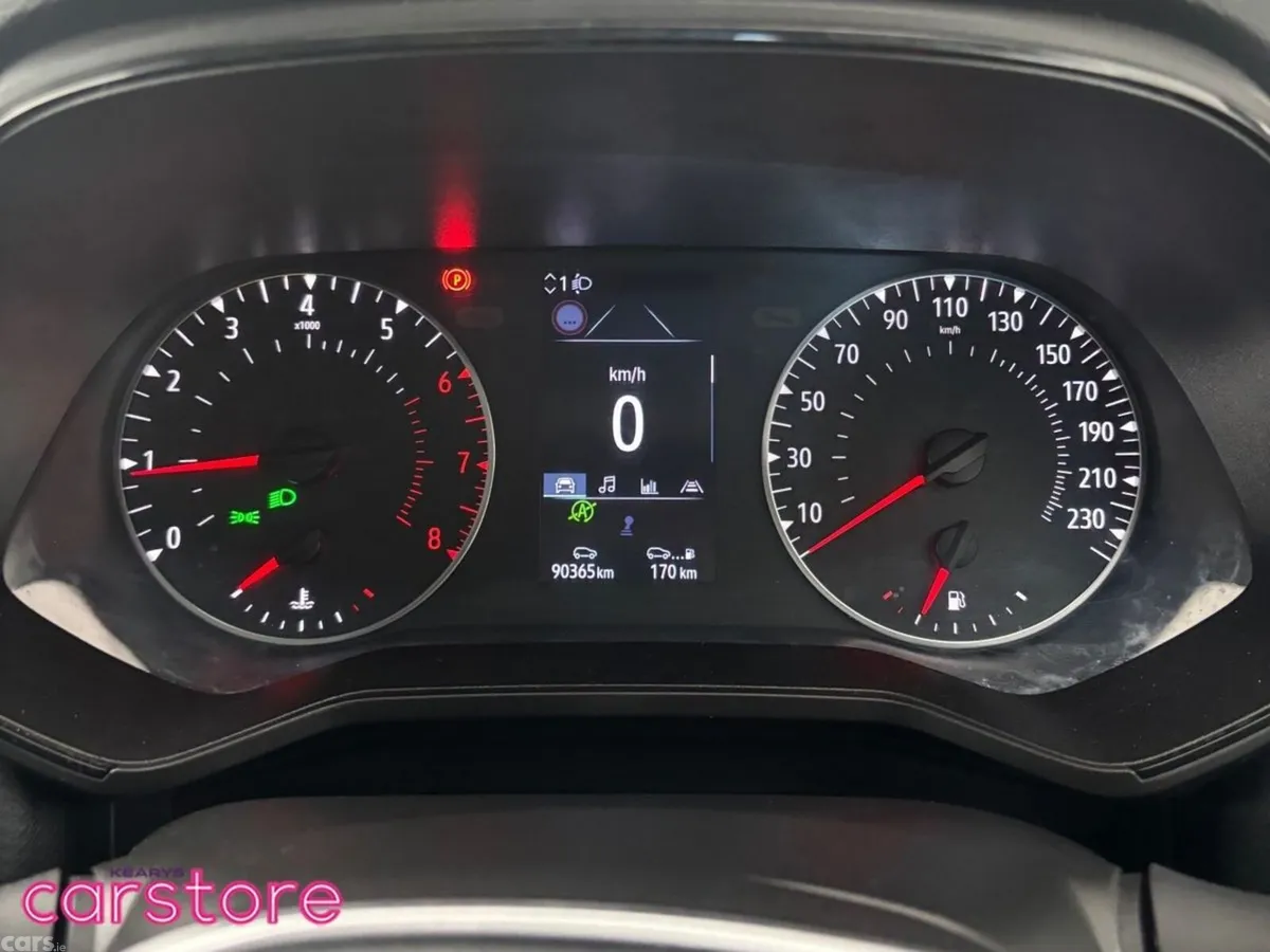 Renault Clio Hatchback, Petrol, 2023, Red