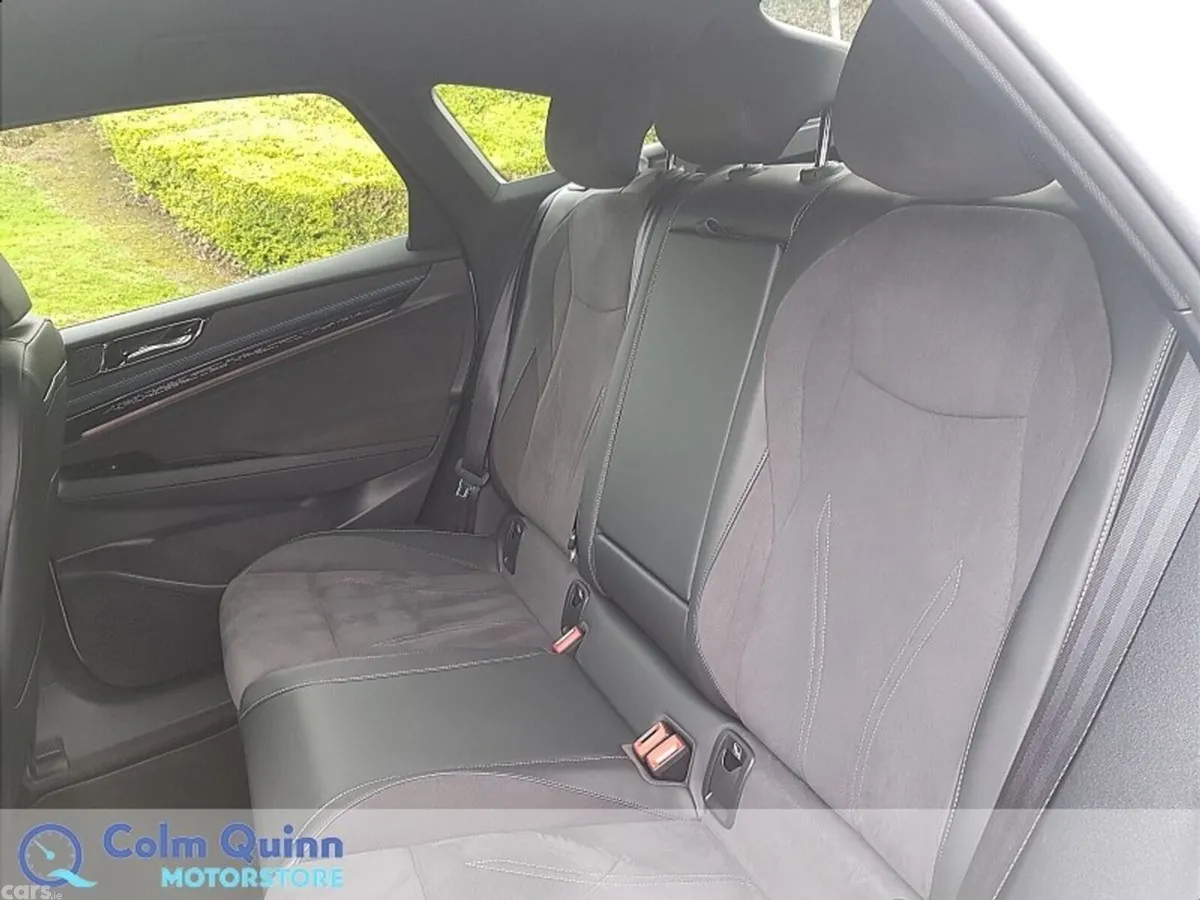 Volkswagen ID.7 Hatchback, Electric, 2024, White
