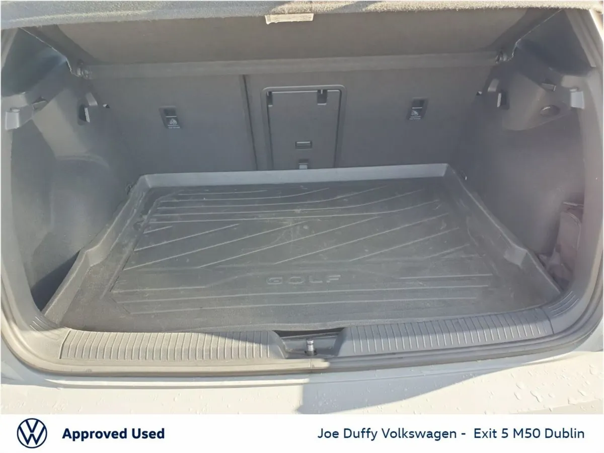 Volkswagen Golf Estate, Petrol, 2024, Grey