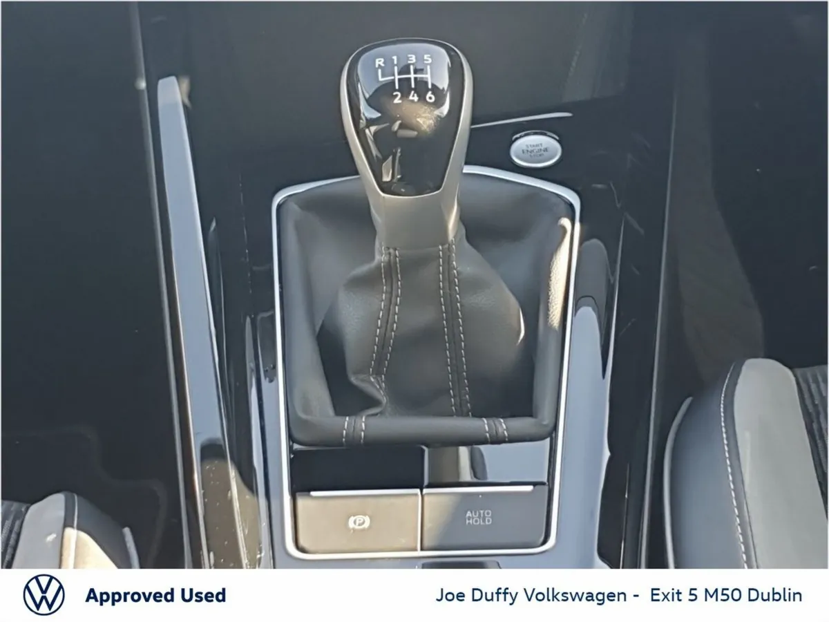 Volkswagen Golf Estate, Petrol, 2024, Grey