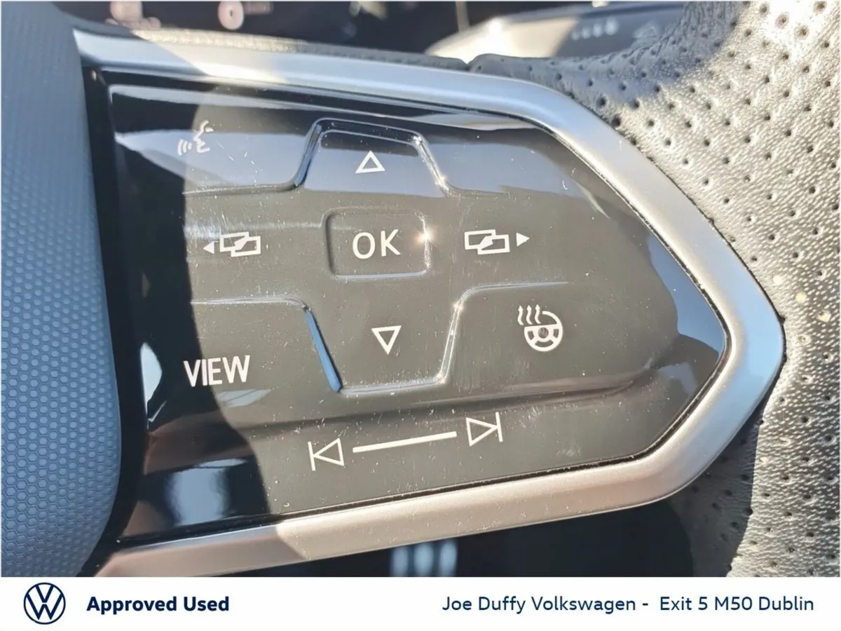 Volkswagen Golf Estate, Petrol, 2024, Grey