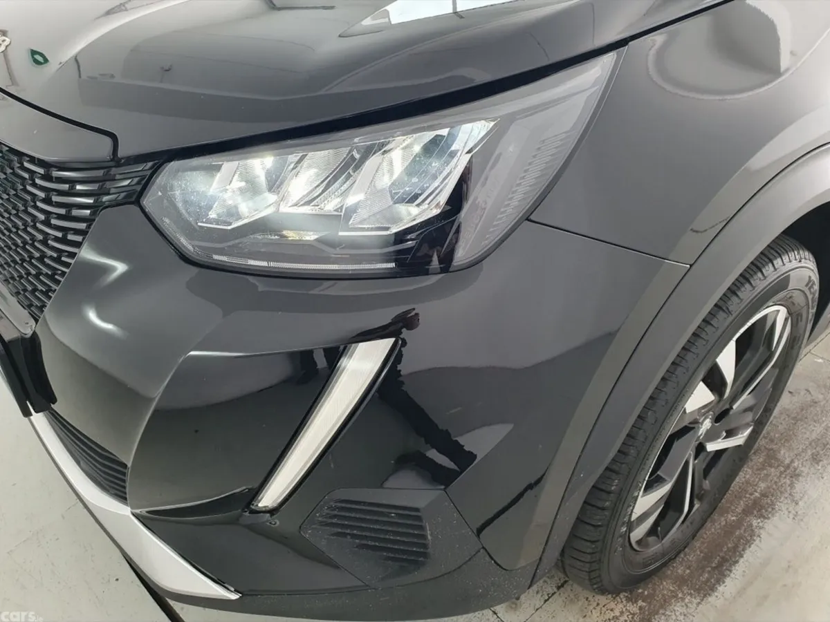Peugeot 2008 Hatchback, Electric, 2022, Black