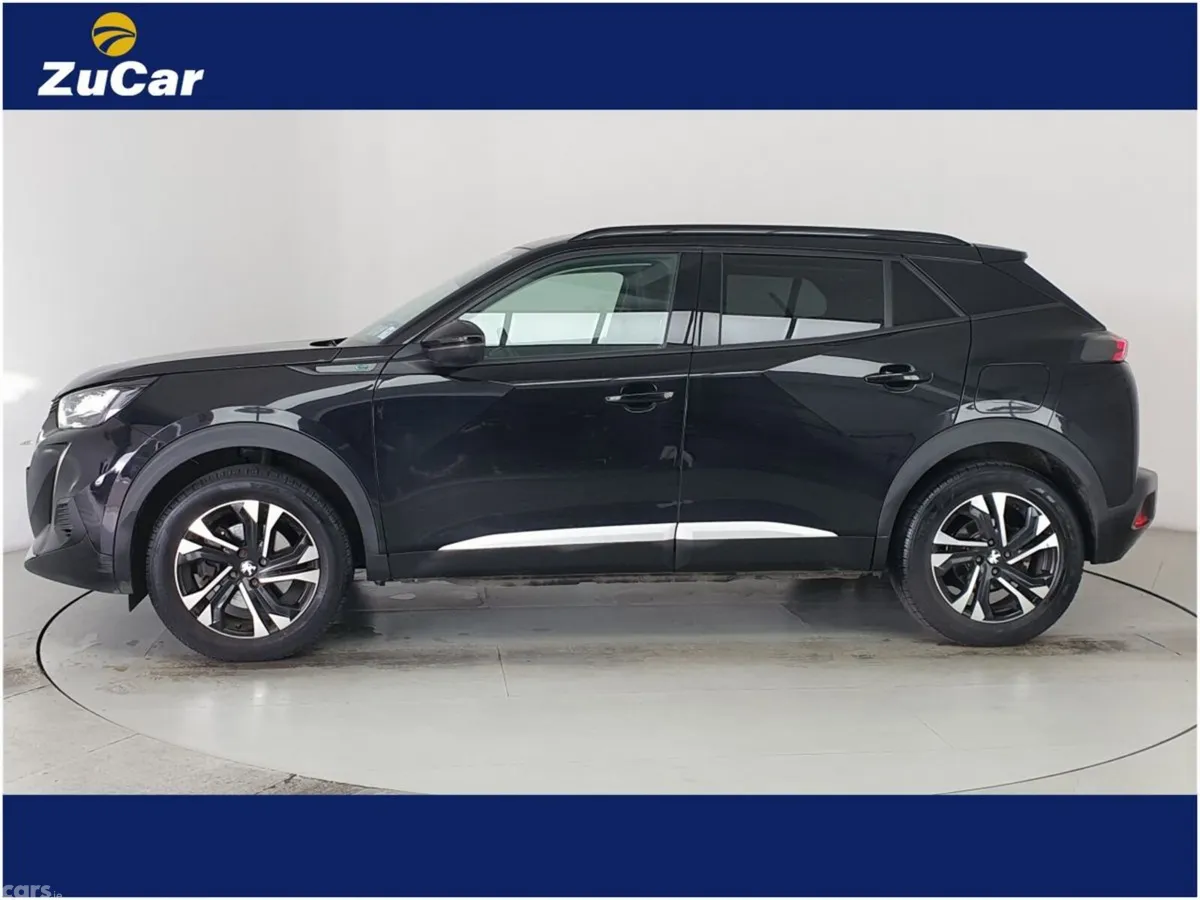 Peugeot 2008 Hatchback, Electric, 2022, Black