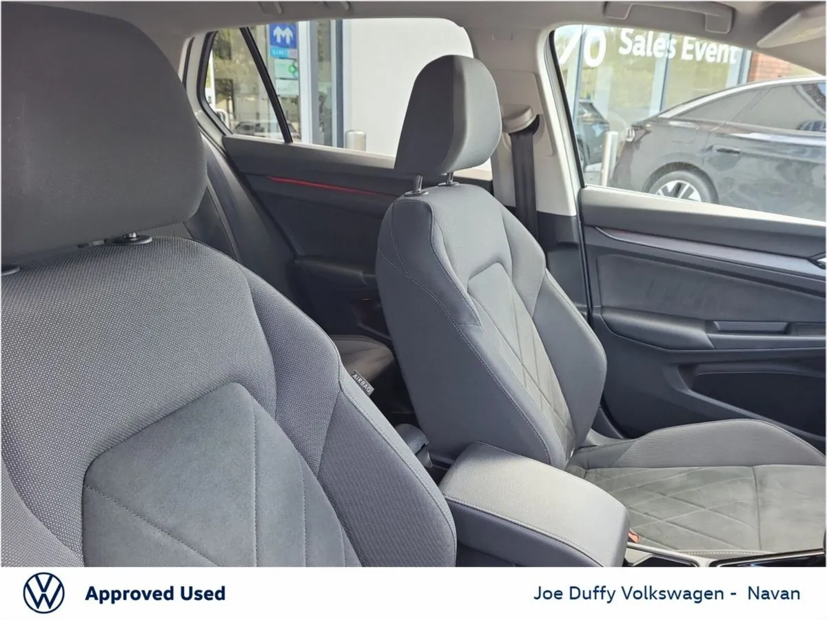 Volkswagen Golf Estate, Petrol, 2024, White