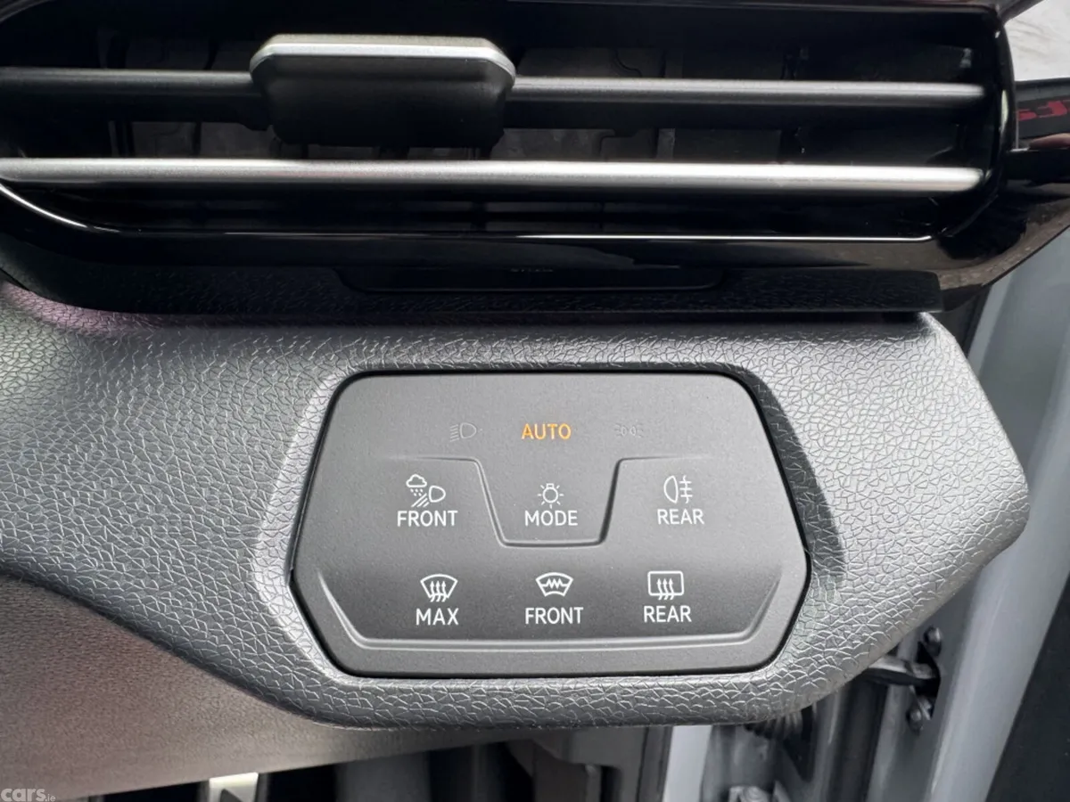 Volkswagen ID.5 SUV, Electric, 2023, Grey