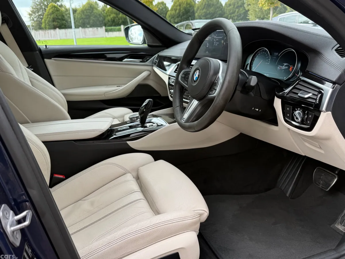 BMW 5-Series Saloon, Diesel, 2017, Blue