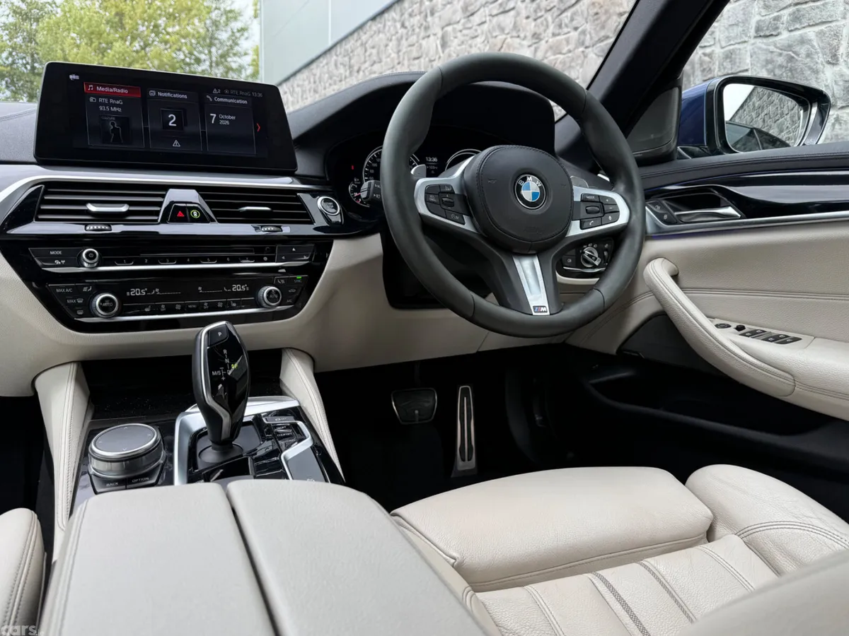 BMW 5-Series Saloon, Diesel, 2017, Blue