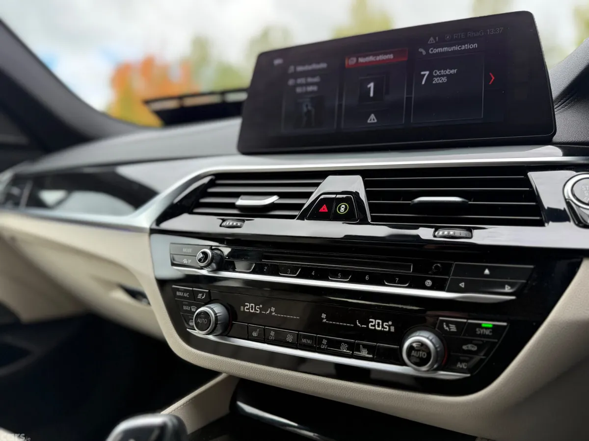 BMW 5-Series Saloon, Diesel, 2017, Blue
