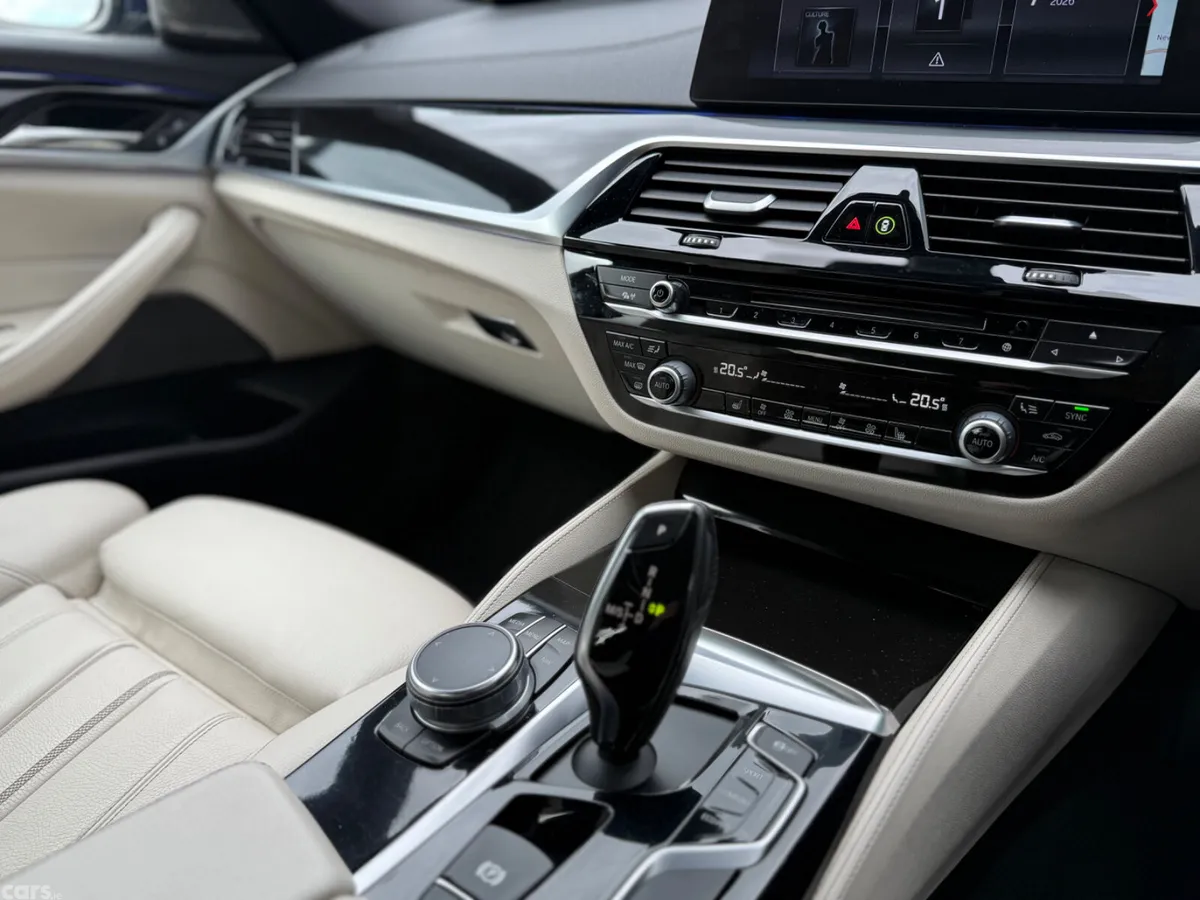 BMW 5-Series Saloon, Diesel, 2017, Blue