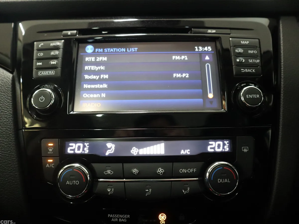 Nissan Qashqai MPV, Diesel, 2019, Grey